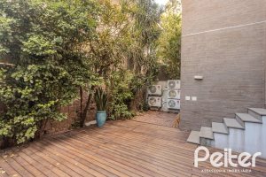 Apartamento à venda com 274m², 3 dormitórios, 3 suítes, 3 vagas, no bairro Cristal em Porto Alegre