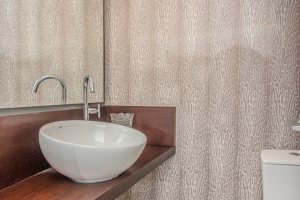 Apartamento à venda com 274m², 3 dormitórios, 3 suítes, 3 vagas, no bairro Cristal em Porto Alegre