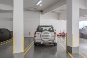 Apartamento à venda com 274m², 3 dormitórios, 3 suítes, 3 vagas, no bairro Cristal em Porto Alegre