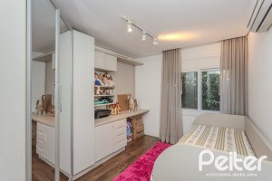 Apartamento à venda com 274m², 3 dormitórios, 3 suítes, 3 vagas, no bairro Cristal em Porto Alegre
