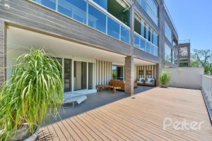 Apartamento à venda com 274m², 3 dormitórios, 3 suítes, 3 vagas, no bairro Cristal em Porto Alegre