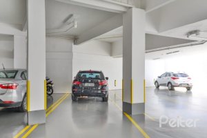 Apartamento à venda com 274m², 3 dormitórios, 3 suítes, 3 vagas, no bairro Cristal em Porto Alegre