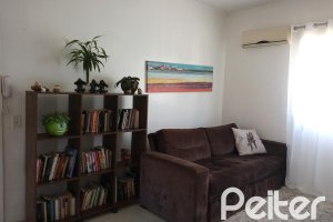 Apartamento à venda com 81m², 3 dormitórios, no bairro Cristal em Porto Alegre