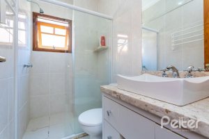  à venda, no bairro  em 