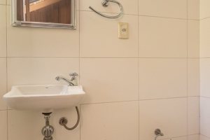 Casa em Condomínio à venda com 600m², 4 dormitórios, 4 suítes, 6 vagas, no bairro Cavalhada em PORTO ALEGRE