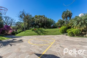 Casa em Condomínio à venda com 600m², 4 dormitórios, 4 suítes, 6 vagas, no bairro Cavalhada em PORTO ALEGRE