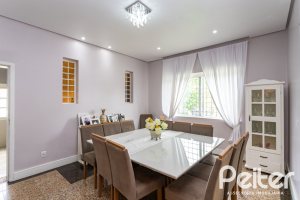 Casa em Condomínio à venda com 198m², 3 dormitórios, 1 suíte, 3 vagas, no bairro Ipanema em Porto Alegre