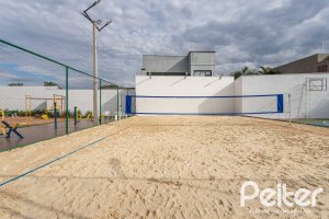 Casa em Condomínio à venda com 198m², 3 dormitórios, 1 suíte, 3 vagas, no bairro Ipanema em Porto Alegre