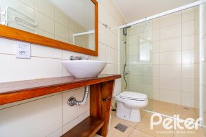 Casa em Condomínio à venda com 379m², 3 dormitórios, 1 suíte, 3 vagas, no bairro Nonoai em Porto Alegre