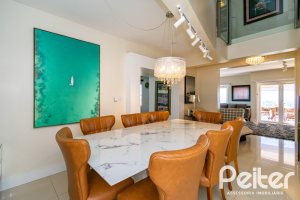 Casa em Condomínio à venda com 379m², 3 dormitórios, 1 suíte, 3 vagas, no bairro Nonoai em Porto Alegre