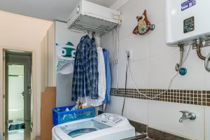 Casa à venda com 190m², 3 dormitórios, 3 suítes, 4 vagas, no bairro Jardim Isabel em Porto Alegre