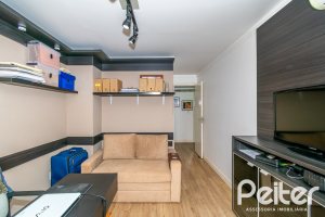 Casa à venda com 190m², 3 dormitórios, 3 suítes, 4 vagas, no bairro Jardim Isabel em Porto Alegre