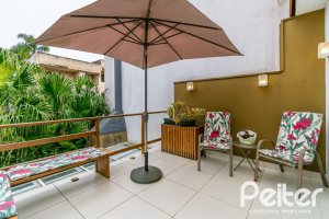 Casa à venda com 190m², 3 dormitórios, 3 suítes, 4 vagas, no bairro Jardim Isabel em Porto Alegre