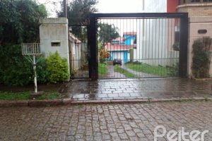 Terreno à venda com 280m², 3 vagas, no bairro Jardim Isabel em Porto Alegre