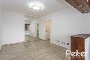 Apartamento à venda com 76m², 2 dormitórios, 1 suíte, 1 vaga, no bairro Tristeza em PORTO ALEGRE