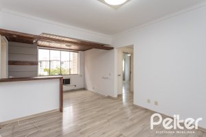 Apartamento à venda com 76m², 2 dormitórios, 1 suíte, 1 vaga, no bairro Tristeza em PORTO ALEGRE