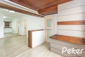 Apartamento à venda com 76m², 2 dormitórios, 1 suíte, 1 vaga, no bairro Tristeza em PORTO ALEGRE