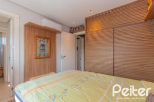 Apartamento à venda com 123m², 3 dormitórios, 3 suítes, 2 vagas, no bairro Tristeza em Porto Alegre