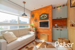 Apartamento à venda com 123m², 3 dormitórios, 3 suítes, 2 vagas, no bairro Tristeza em Porto Alegre