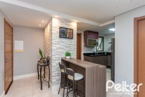 Apartamento à venda com 89m², 3 dormitórios, 1 suíte, 1 vaga, no bairro Ipanema em PORTO ALEGRE