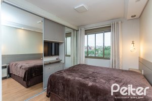 Apartamento à venda com 89m², 3 dormitórios, 1 suíte, 1 vaga, no bairro Ipanema em PORTO ALEGRE