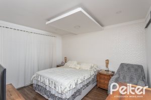 Casa em Condomínio à venda com 233m², 3 dormitórios, 3 suítes, 4 vagas, no bairro Terra Ville em PORTO ALEGRE