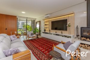 Casa em Condomínio à venda com 370m², 3 dormitórios, 3 suítes, 4 vagas, no bairro Terra Ville em PORTO ALEGRE