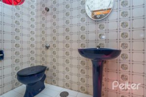 Casa à venda com 300m², 4 dormitórios, 2 suítes, 1 vaga, no bairro Jardim Isabel em Porto Alegre