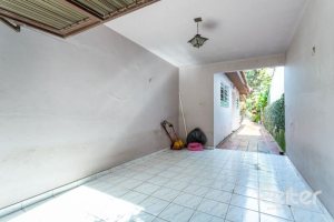 Casa à venda com 300m², 4 dormitórios, 2 suítes, 1 vaga, no bairro Jardim Isabel em Porto Alegre