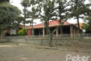 Terreno à venda, no bairro Ipanema em Porto Alegre