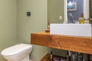 Casa em Condomínio à venda com 322m², 3 dormitórios, 1 suíte, 4 vagas, no bairro Jardim Isabel em Porto Alegre