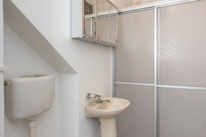 Casa em Condomínio à venda com 322m², 3 dormitórios, 1 suíte, 4 vagas, no bairro Jardim Isabel em Porto Alegre