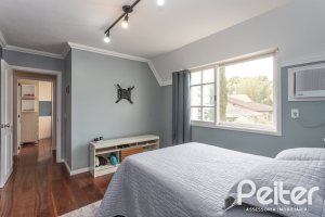 Casa em Condomínio à venda com 322m², 3 dormitórios, 1 suíte, 4 vagas, no bairro Jardim Isabel em Porto Alegre