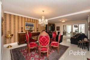 Casa em Condomínio à venda com 338m², 3 dormitórios, 3 suítes, 2 vagas, no bairro Terra Ville em PORTO ALEGRE