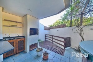 Casa em Condomínio à venda com 317m², 4 dormitórios, 4 suítes, 4 vagas, no bairro Tristeza em Porto Alegre