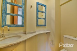 Casa em Condomínio à venda com 317m², 4 dormitórios, 4 suítes, 4 vagas, no bairro Tristeza em Porto Alegre