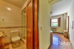 Casa em Condomínio à venda com 317m², 4 dormitórios, 4 suítes, 4 vagas, no bairro Tristeza em Porto Alegre