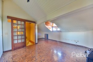 Casa em Condomínio à venda com 317m², 4 dormitórios, 4 suítes, 4 vagas, no bairro Tristeza em Porto Alegre