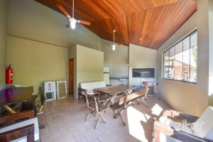 Casa em Condomínio à venda com 317m², 4 dormitórios, 4 suítes, 4 vagas, no bairro Tristeza em Porto Alegre