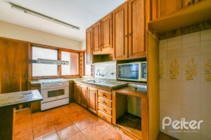 Casa em Condomínio à venda com 320m², 4 dormitórios, 4 suítes, 10 vagas, no bairro Cavalhada em PORTO ALEGRE