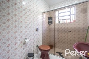 Terreno à venda com 180m², 3 dormitórios, no bairro Tristeza em Porto Alegre