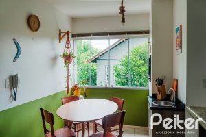 Apartamento à venda com 66m², 3 dormitórios, 1 vaga, no bairro Tristeza em Porto Alegre