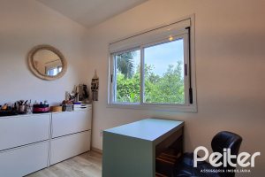 Apartamento à venda com 66m², 3 dormitórios, 1 vaga, no bairro Tristeza em Porto Alegre