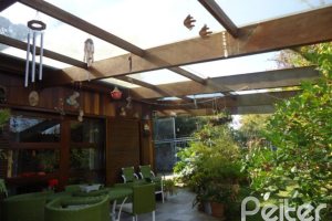 Casa à venda com 495m², 5 dormitórios, 1 suíte, 3 vagas, no bairro Vila Conceição em Porto Alegre