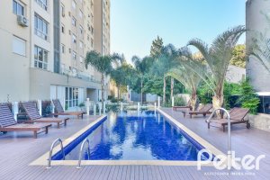 Apartamento à venda com 69m², 2 dormitórios, 1 suíte, 1 vaga, no bairro Tristeza em Porto Alegre