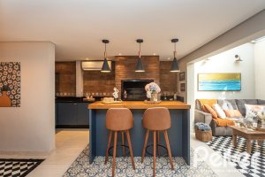 Casa em Condomínio à venda com 220m², 3 dormitórios, 1 suíte, 2 vagas, no bairro Ipanema em Porto Alegre