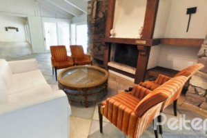 Casa em Condomínio à venda com 392m², 3 dormitórios, 1 suíte, 2 vagas, no bairro Terra Ville em Porto Alegre