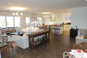 Casa em Condomínio à venda com 392m², 3 dormitórios, 1 suíte, 2 vagas, no bairro Terra Ville em Porto Alegre