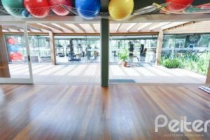 Casa em Condomínio à venda com 392m², 3 dormitórios, 1 suíte, 2 vagas, no bairro Terra Ville em Porto Alegre