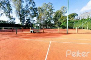 Casa em Condomínio à venda com 392m², 3 dormitórios, 1 suíte, 2 vagas, no bairro Terra Ville em Porto Alegre